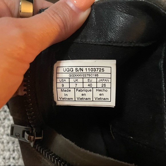 UGG Women's Aureo Ii Ankle Boot - Picture 3 of 7